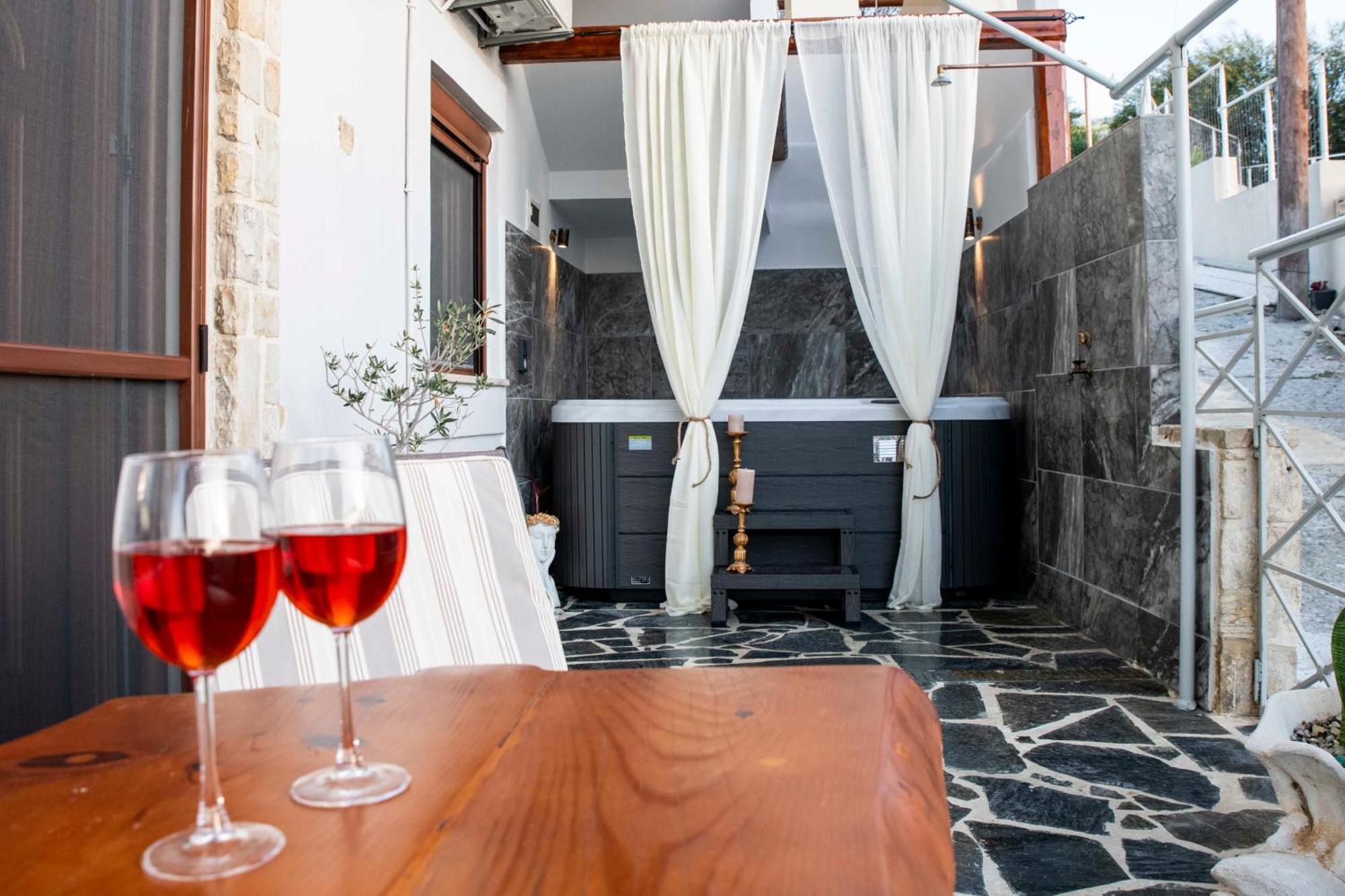 Kleopatra Deluxe Apartment With Jacuzzi กามิลารี ภายนอก รูปภาพ
