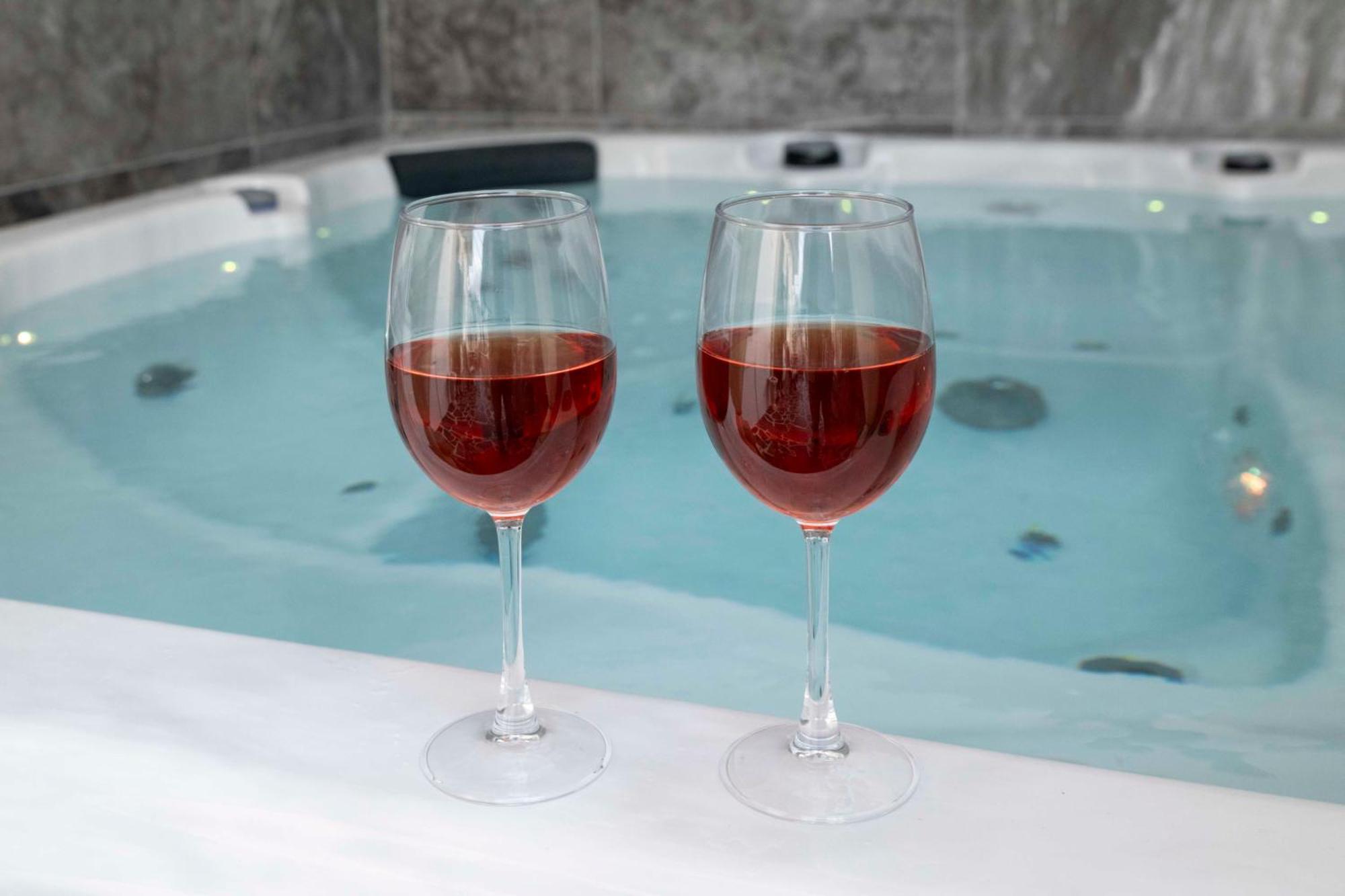 Kleopatra Deluxe Apartment With Jacuzzi กามิลารี ภายนอก รูปภาพ